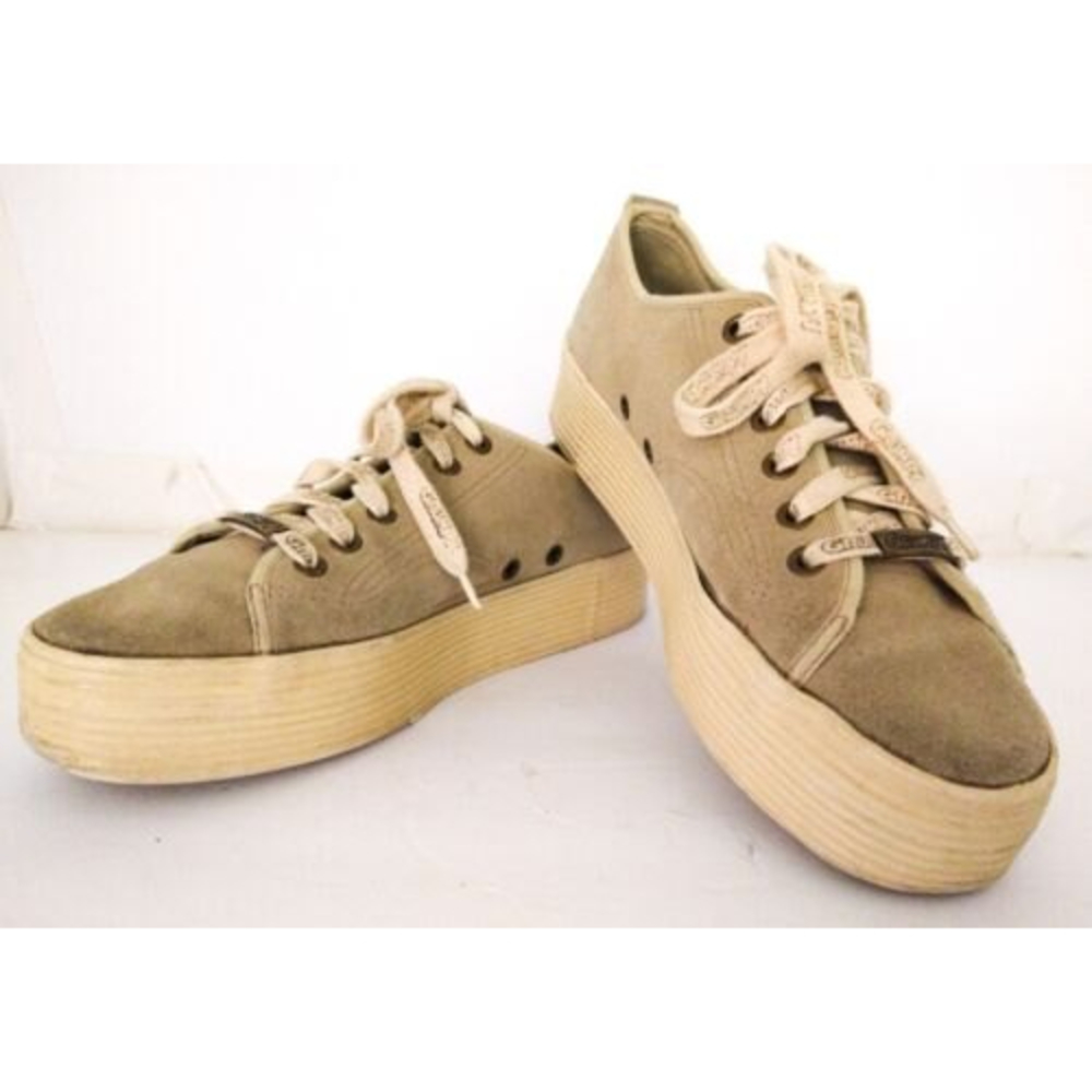 Vintage Disney Women's Grumpy Sneakers Shoes Tan Beige Suede Lace Up Size 8
